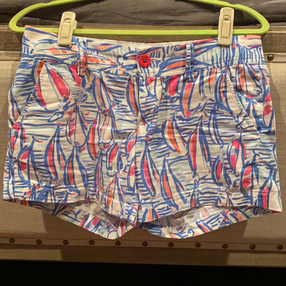 Lilly Pulitzer size 2 shorts - Picture 1 of 1